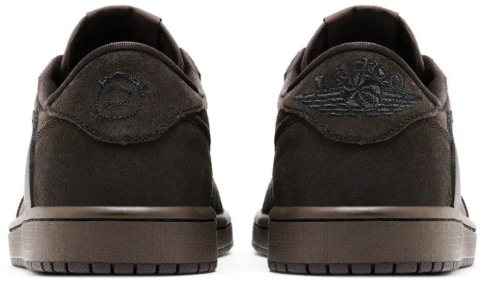Air Jordan 1 Retro Low OG SP Travis Scott Velvet Brown 5/6