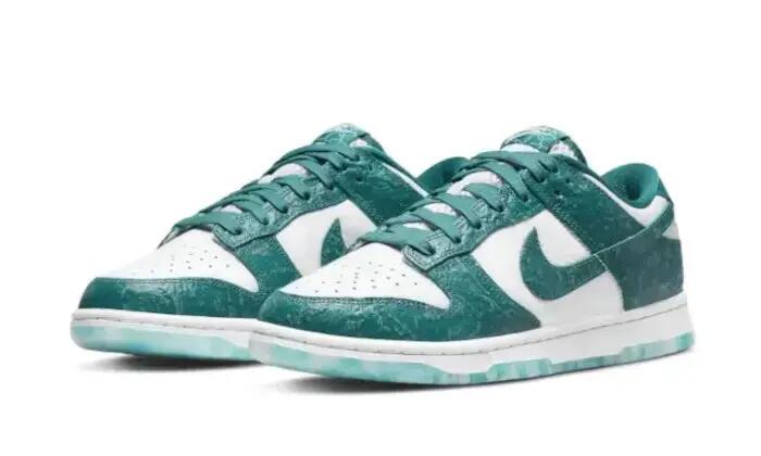Nike Dunk Low Ocean 2/3