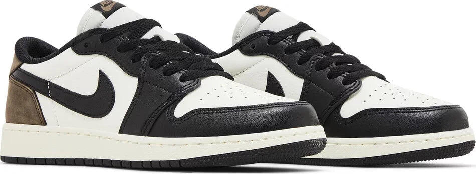 Air Jordan 1 Retro Low OG Mocha 6/6