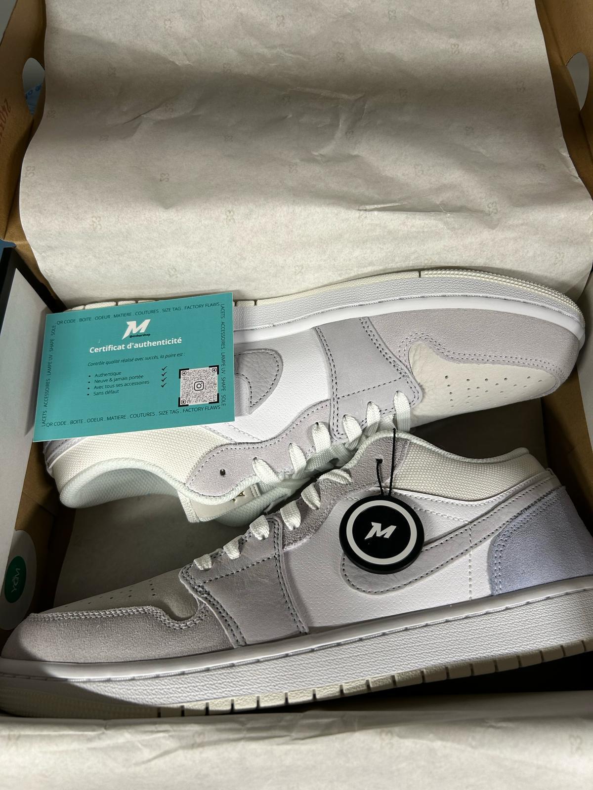 Air Jordan 1 Low Sky Grey Paris 2/4