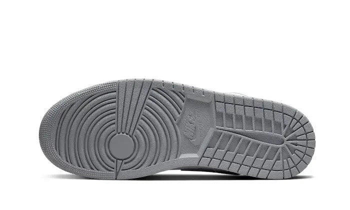 Air Jordan 1 Low Vintage Grey 3/3