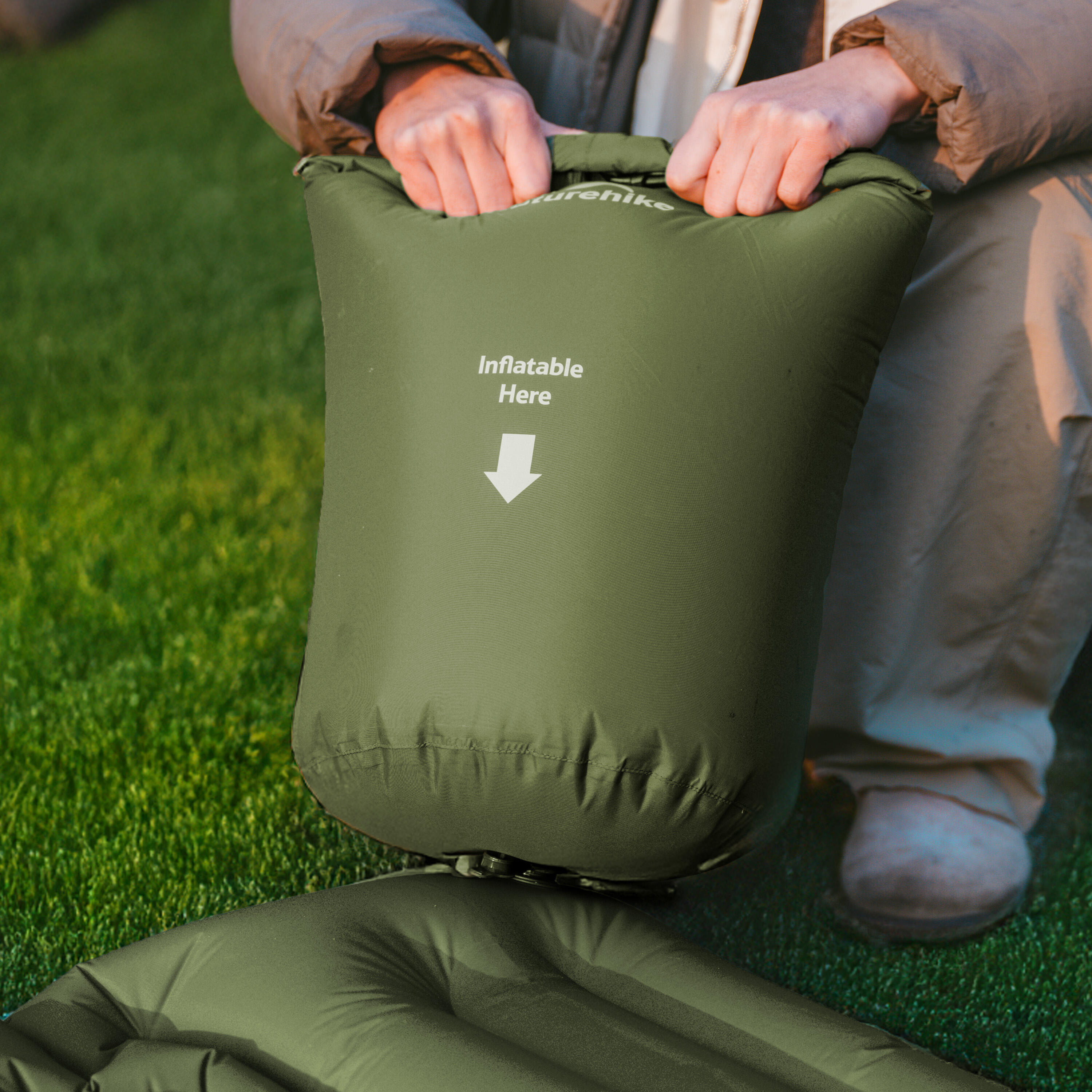 Colchoneta hinchable Naturehike doble FC01 Verde con bomba de pie 4/5