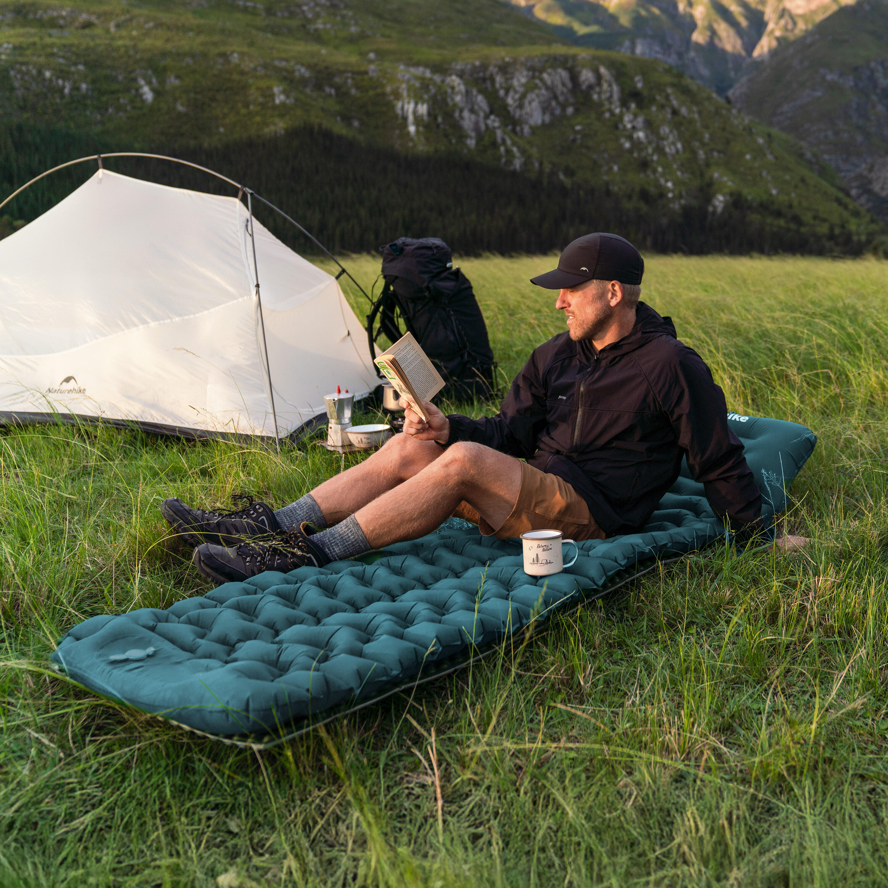Colchoneta hinchable Naturehike Individual FC01 Azul con bomba de pie 2/5