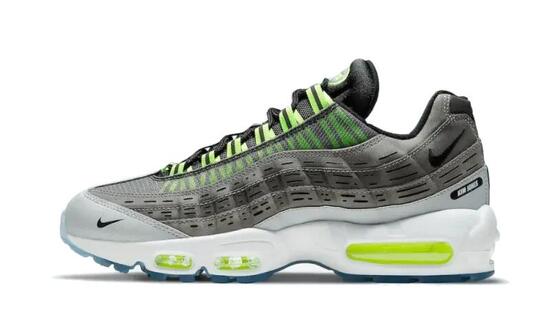 Zapatillas - Lifestyle - Unisex - Air Max 95 Kim Jones - Negro/Volt