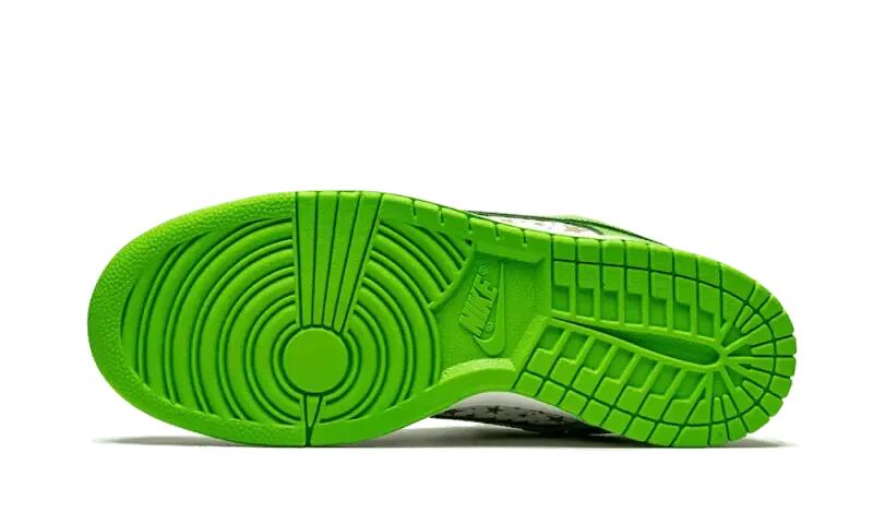 Nike SB Dunk Low Supreme Stars Mean Green (2021) 4/4