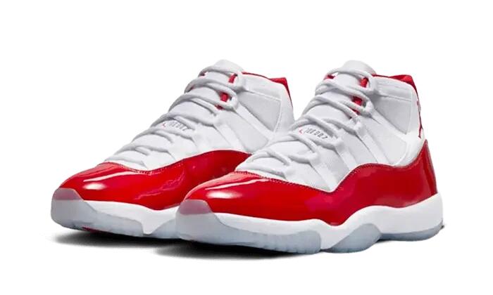 Jordan 11 Retro Cherry (2022) 2/3