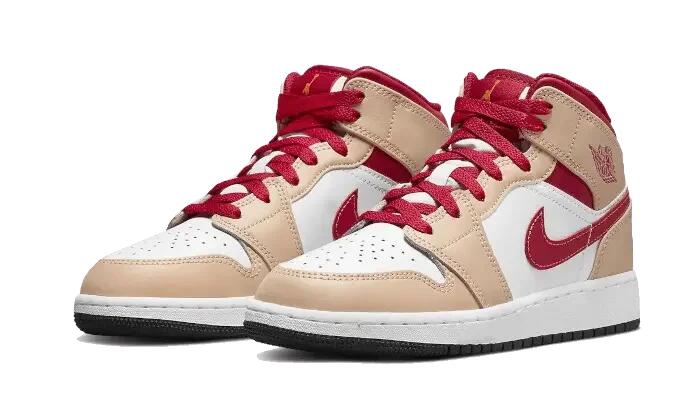 Air Jordan 1 Mid Onyx Curry 2/4