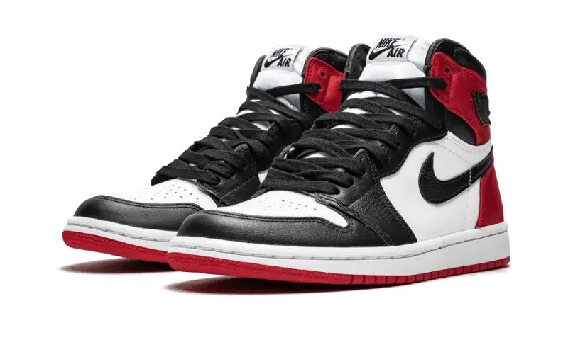 Jordan 1 Retro High Satin Black Toe (W) 2/4