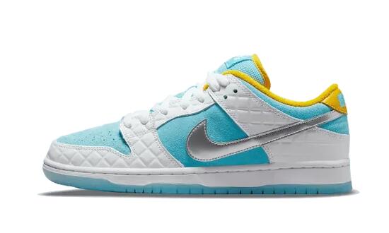Nike SB Dunk Low Pro FTC