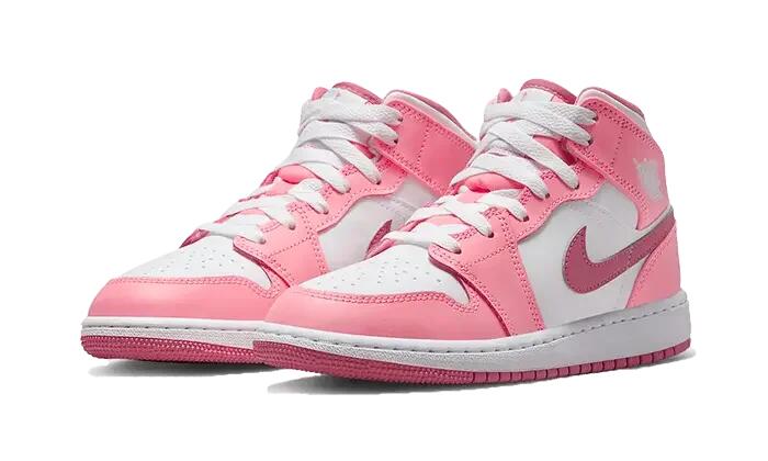 Jordan 1 Mid Valentine’s Day (2023) (GS) 2/3