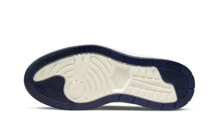 Air Jordan 1 Low Elevate White Midnight Navy Sail 3/4