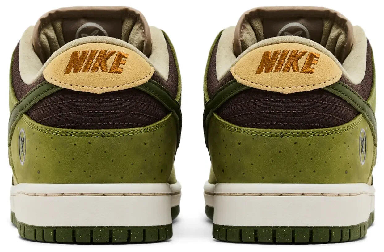 Nike SB Dunk Low Yuto Horigome Matcha 4/5