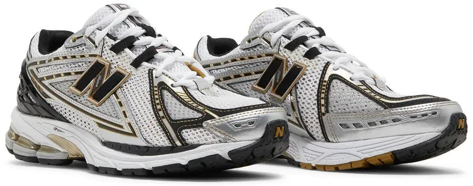 New Balance - 1906R metallic silver gold 5/7