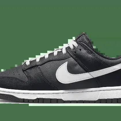 BLACK / WHITE