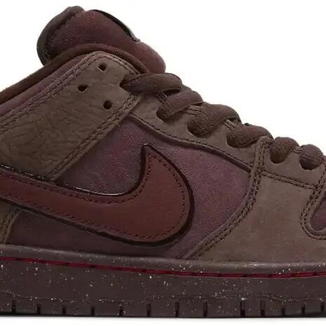 Nike SB Dunk Low City of Love Burgundy Crush