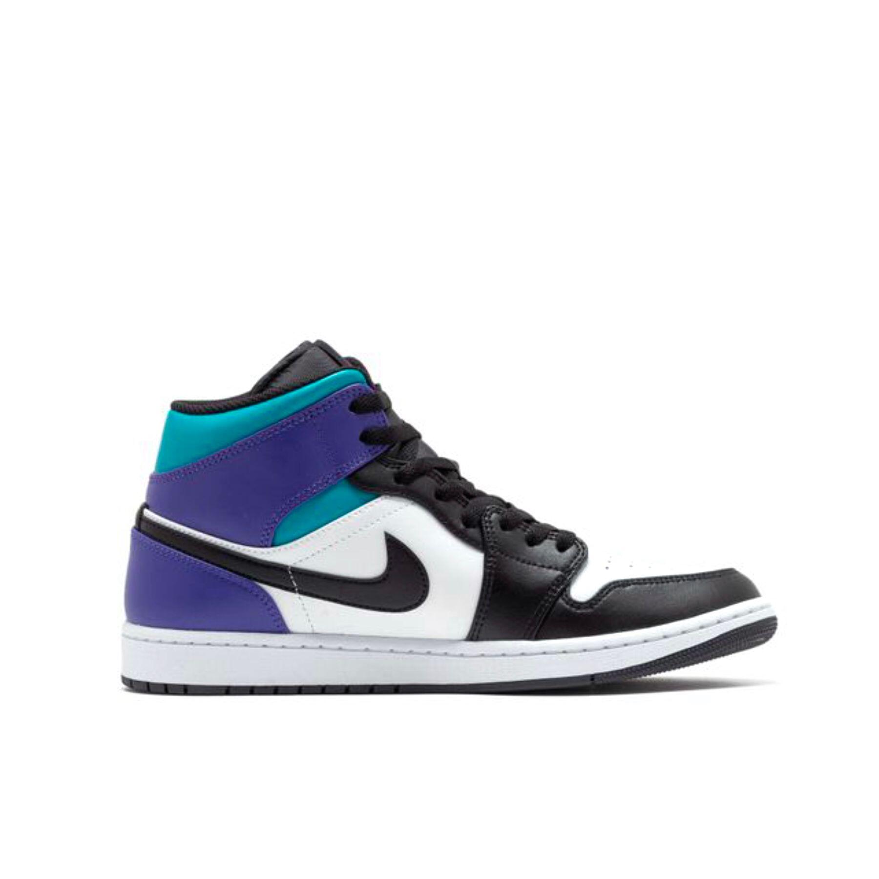 NIKE picture