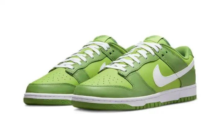 Nike Dunk Low Chlorophyll 2/4