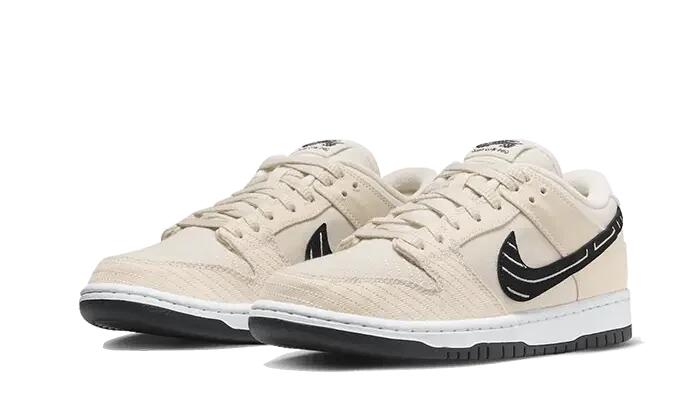 Nike SB Dunk Low Albino & Preto 2/5