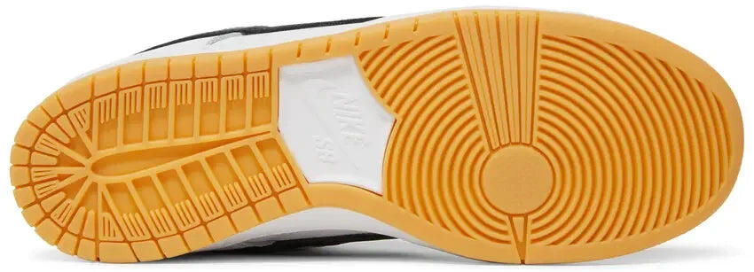 Nike SB Dunk Low Pro White Gum 3/5