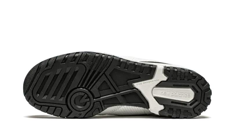 New Balance 550 Sea Salt Pack Black 4/4