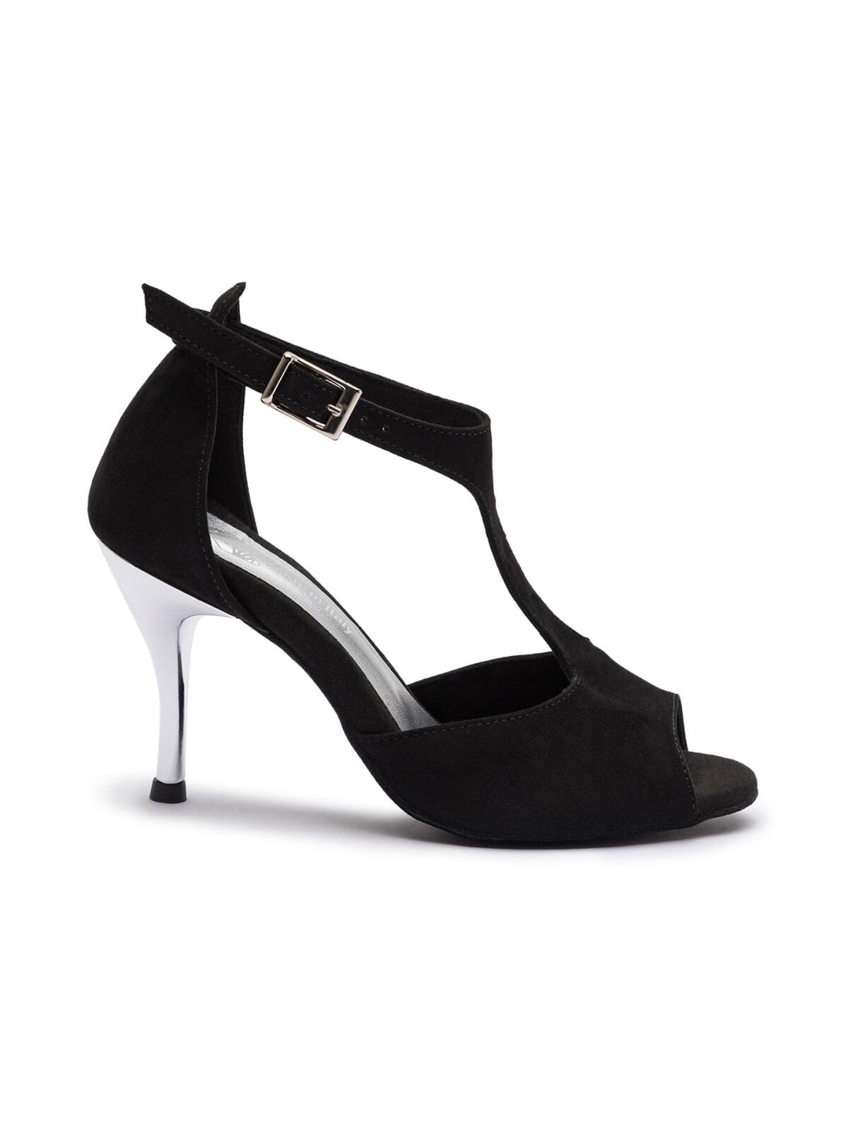 DANCING QUEENS picture