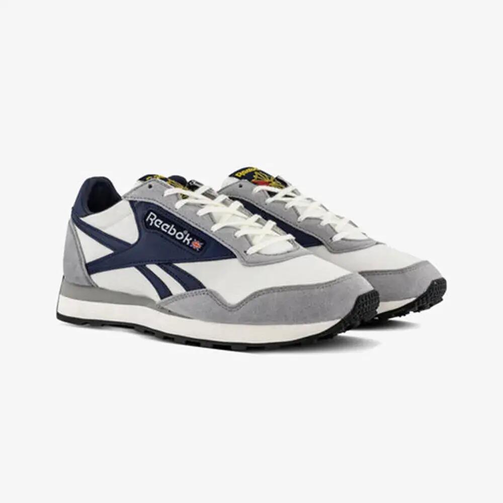 Basket Reebok Aztec II 2/4