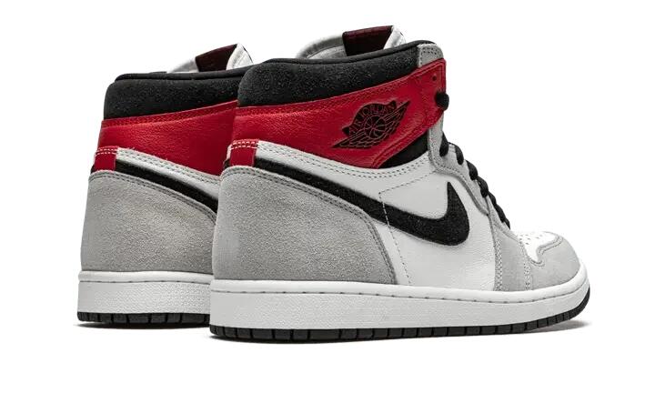 Jordan 1 Retro High Light Smoke Grey 3/5