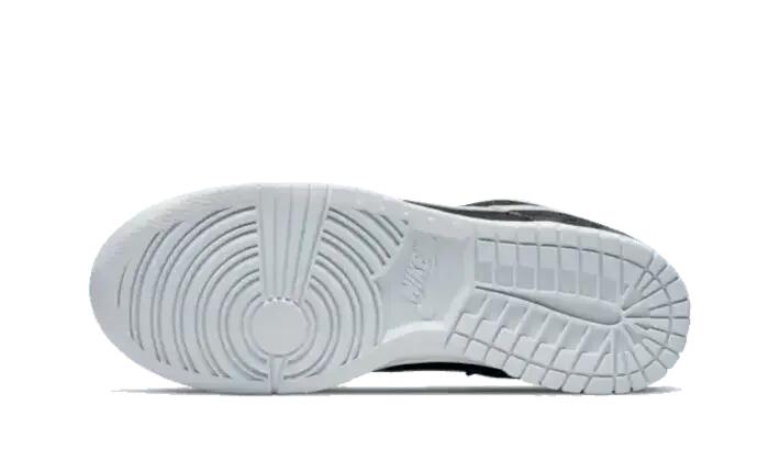 Sneakers - Lifestyle - Unisex - Dunk Low PRM - Zwart/Platinum 4/5