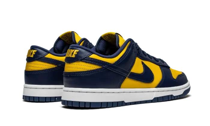 Nike Dunk Low Michigan (2021) 3/4