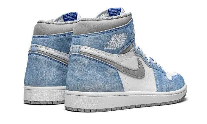 Jordan 1 Retro High Hyper Royal Smoke Grey 3/4