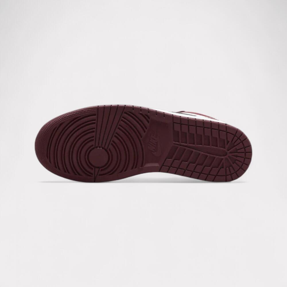 Air Jordan 1 Low Bordeaux 5/5