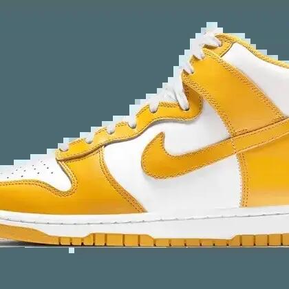Unisex - Lifestyle - Shoes - High-top, lace-up - Dunk High Dark Sulfur
