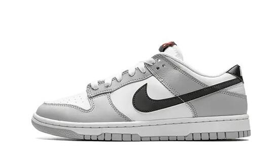 Nike Dunk Low Jackpot