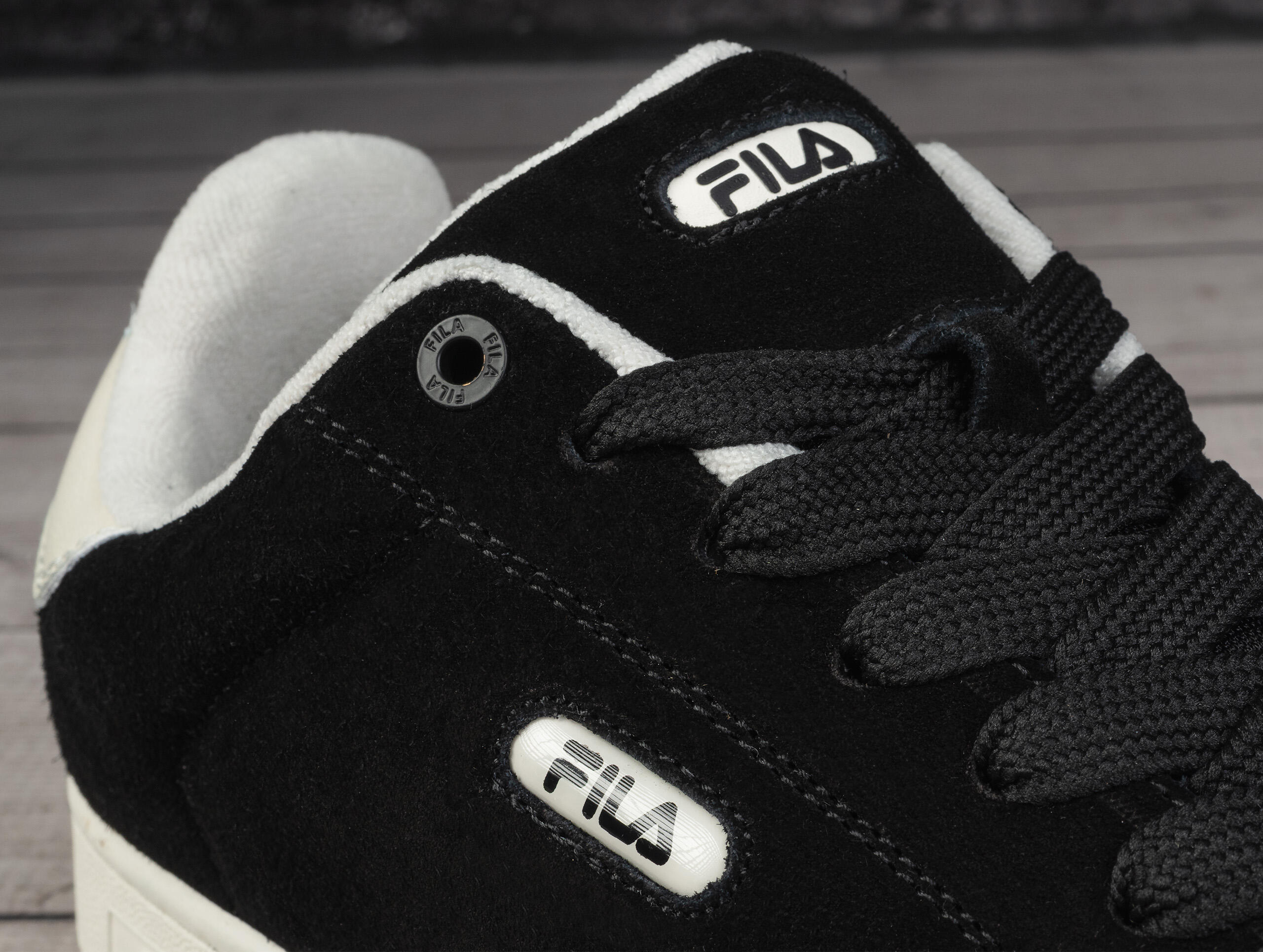 Chaussures homme Fila Boldbay en daim 6/6