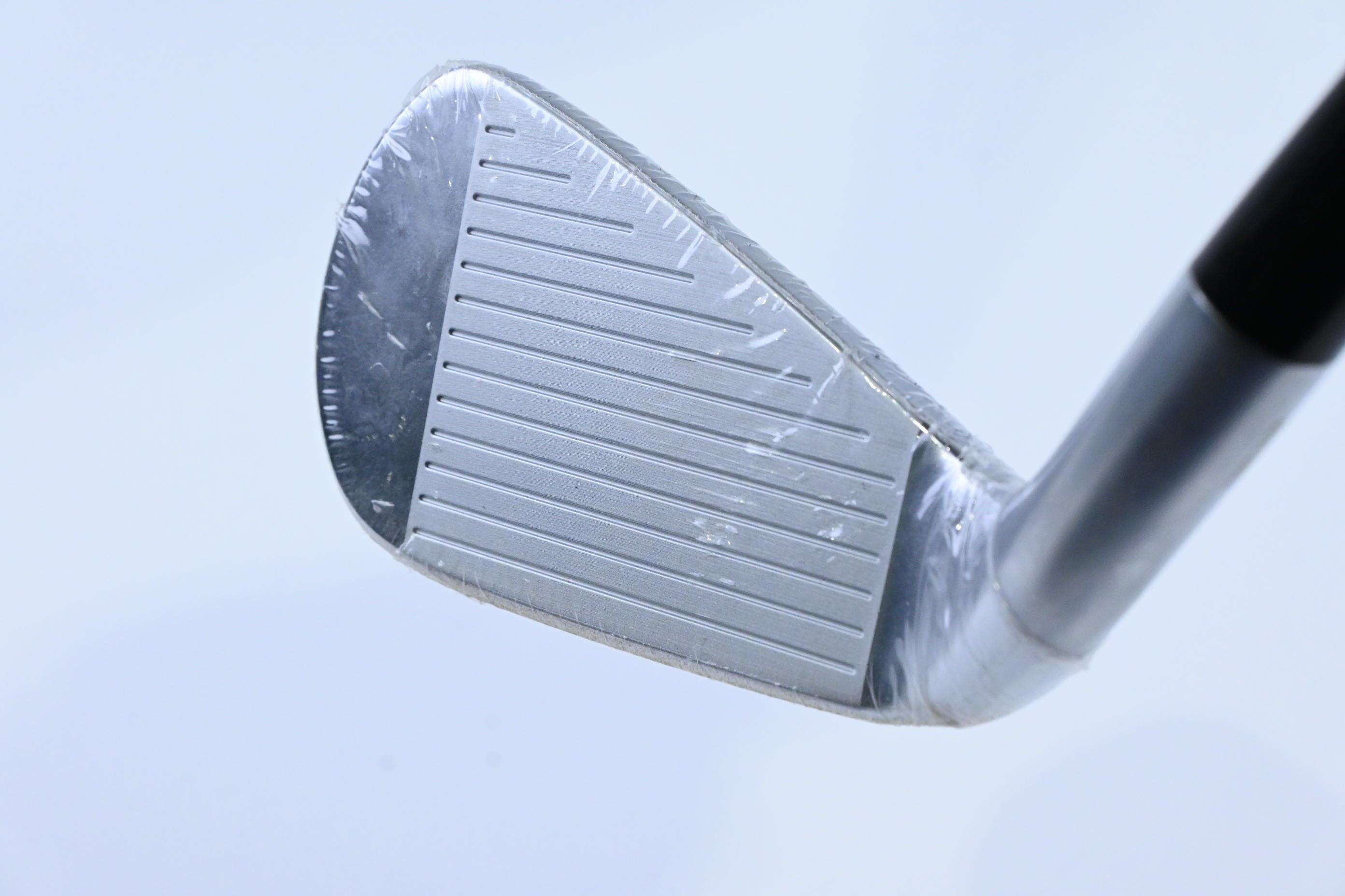 Srixon ZXiU #4 Utility Iron / 23 Degree / Regular Flex Mitsubishi