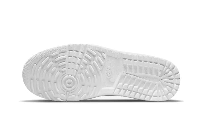 Jordan 1 Retro Low Golf Triple White 3/3