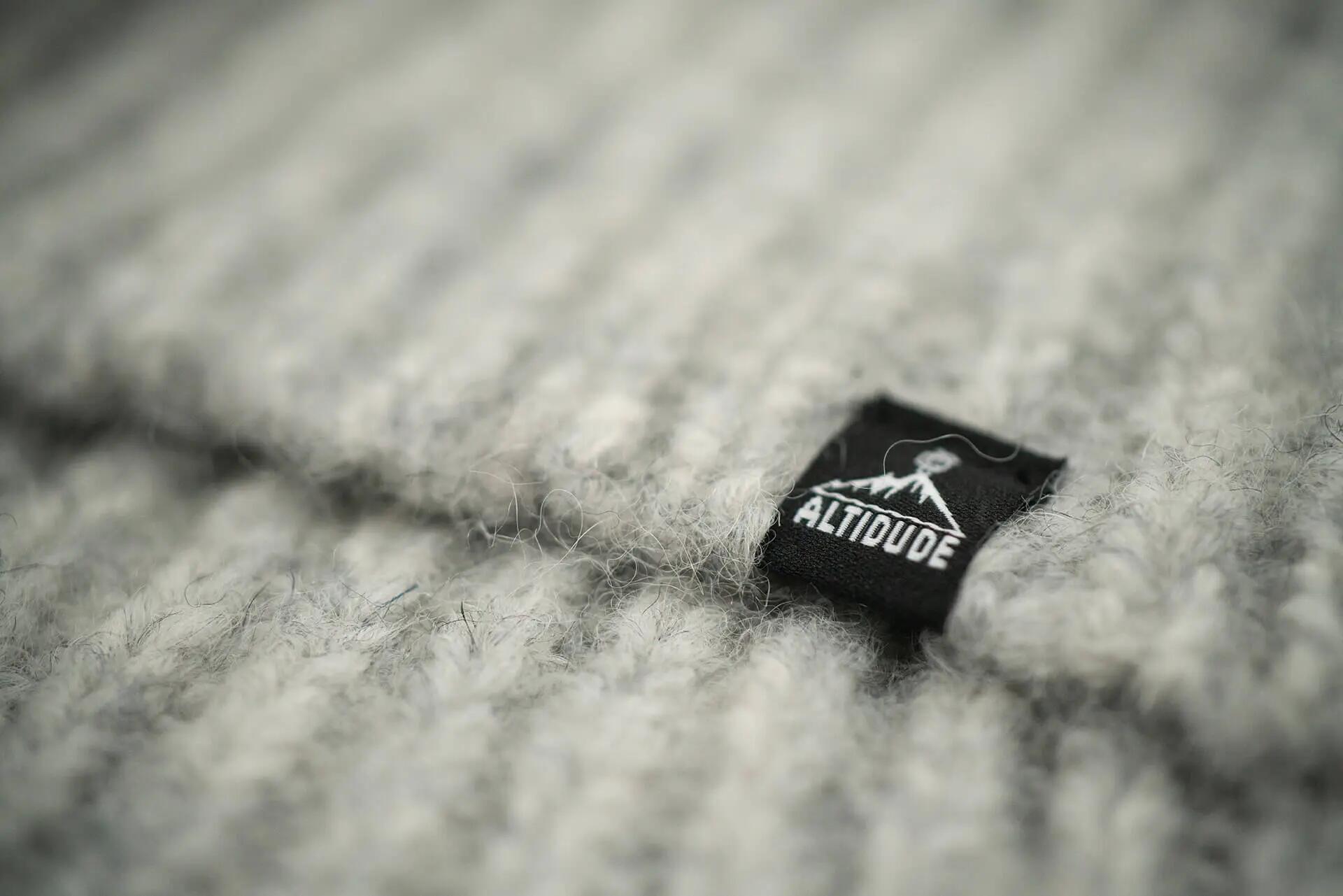 Alpacatube – Light Grey 3/5