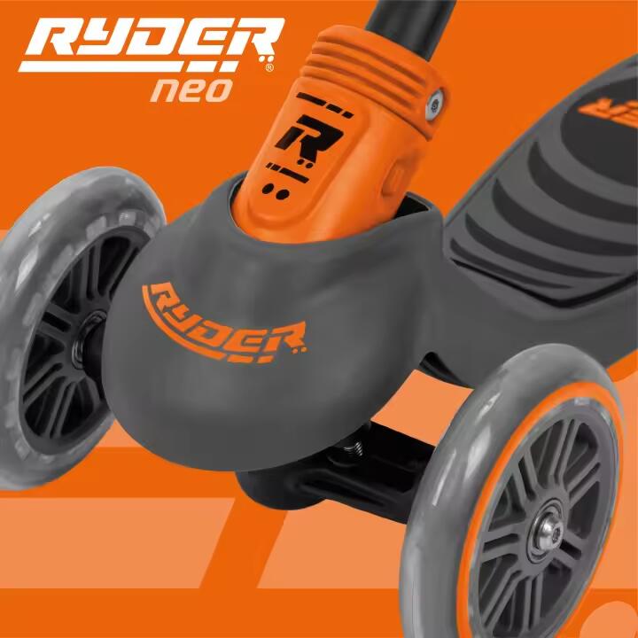 Patinete 3 ruedas Ryder Neo naranja y negro (3401), base antideslizante. 7/7