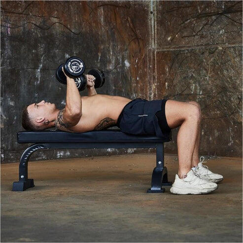 BANC DE MUSCULATION PLAT AVEC LOGO | COULEUR NOIR 3/7
