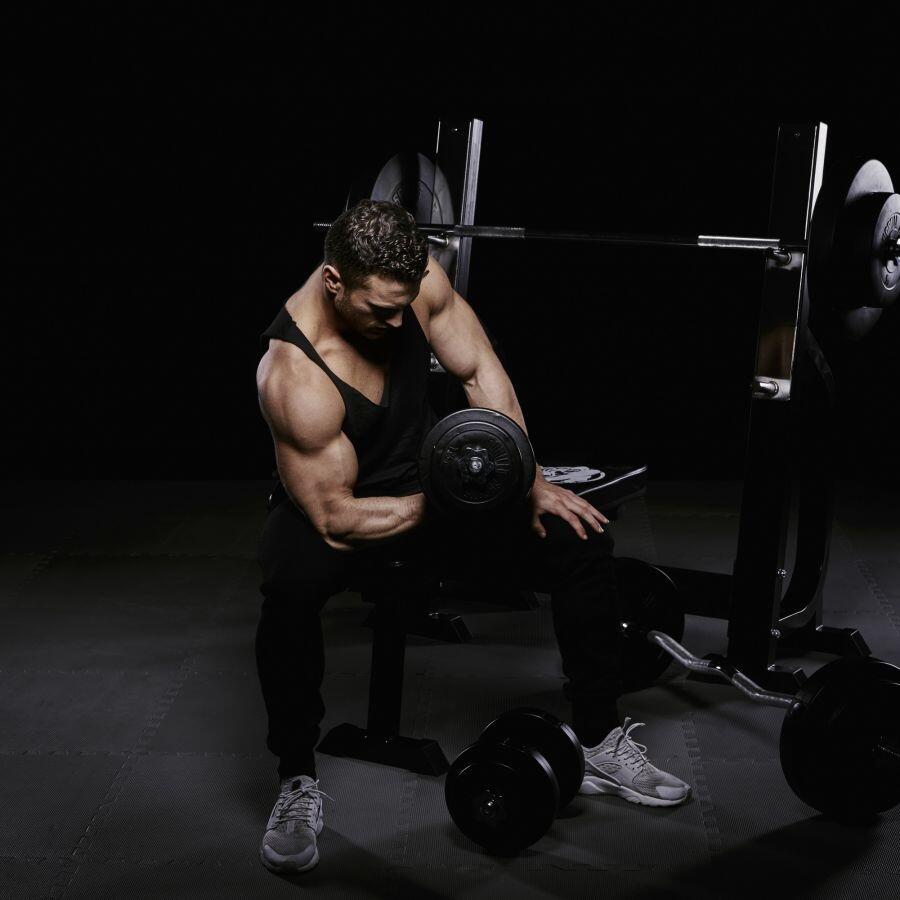 Gorilla Sports Vlakke Halterbank + 100 kg Halterset - Kunststof 5/7