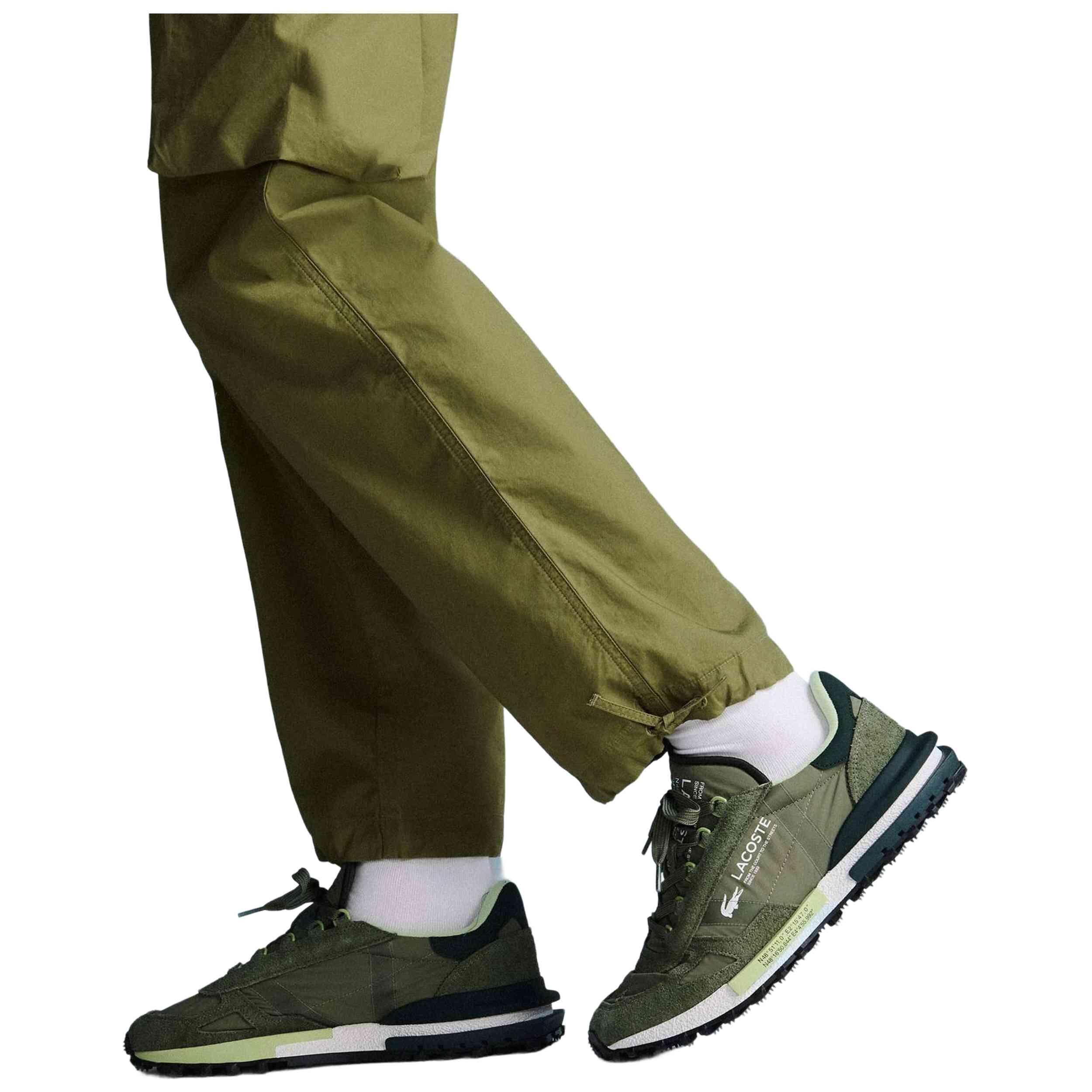 Schoen Lacoste model 51SMA0041-255 voor unisex 4/7