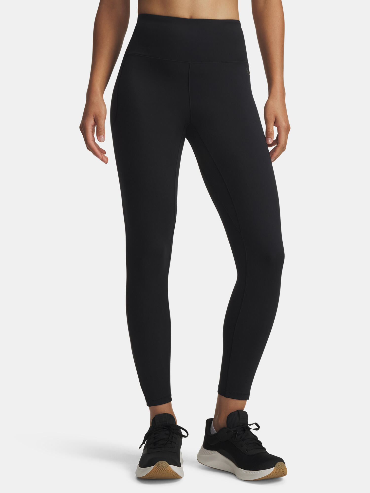 UNDER ARMOUR picture