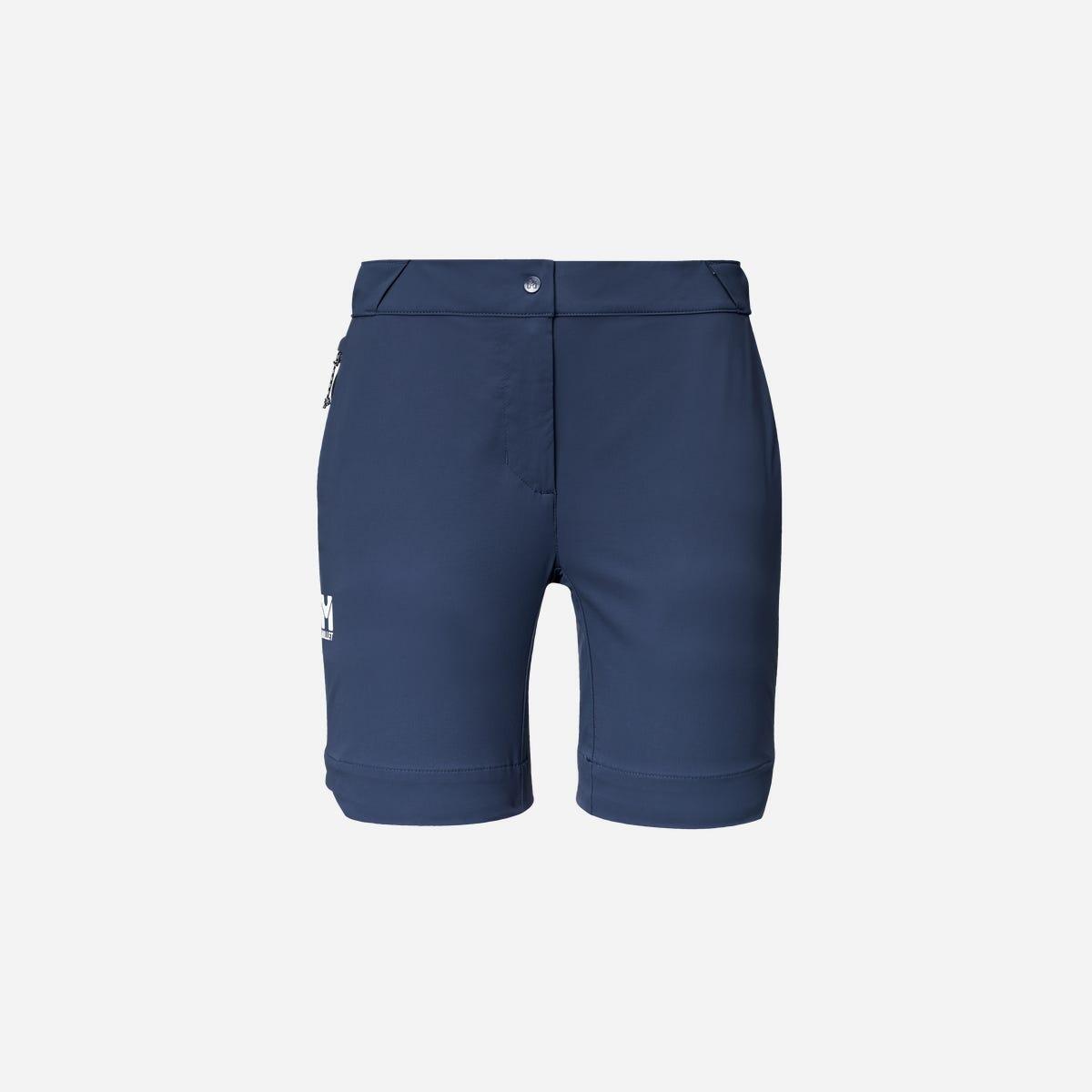 bleu marine.