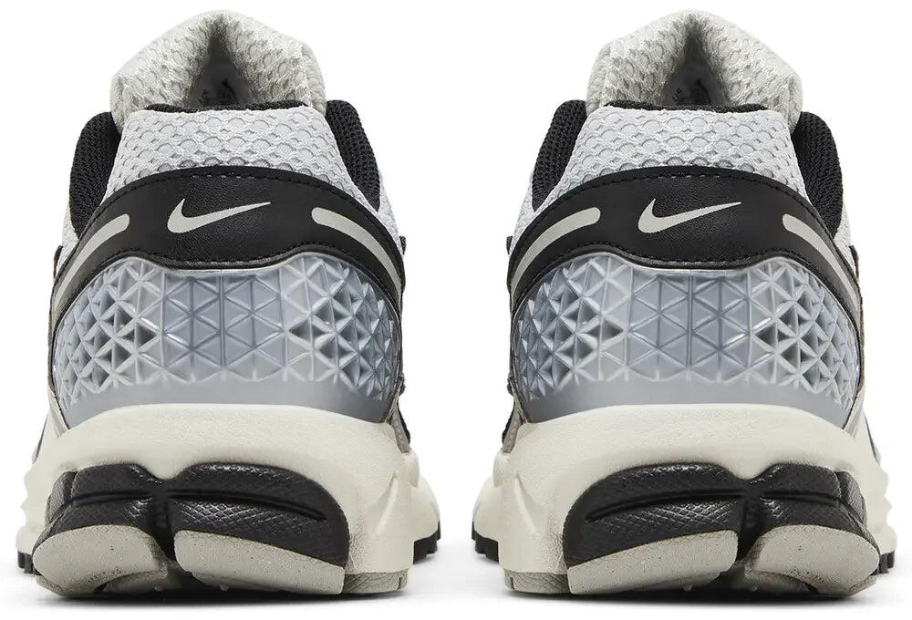Nike Zoom Vomero 5 W Photon Dust 5/5