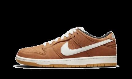 Zapatillas - Skate - Unisex - Nike SB Dunk Low Pro - Dark Russet/Sail