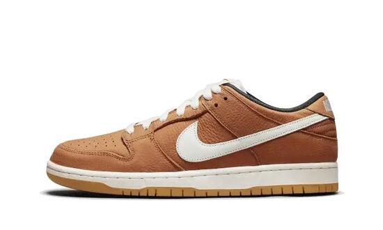 Zapatillas - Skate - Unisex - Nike SB Dunk Low Pro - Dark Russet/Sail