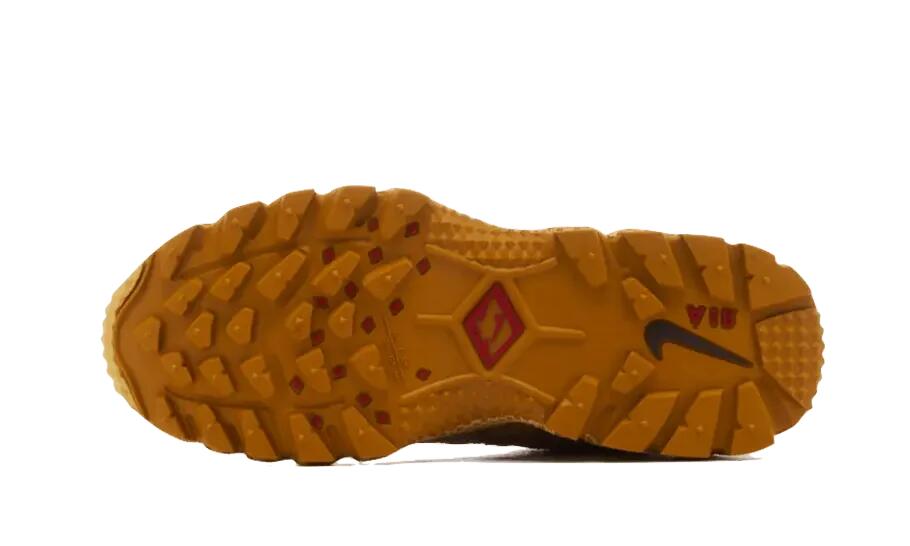 Nike Air Humara Buff Gold 4/4