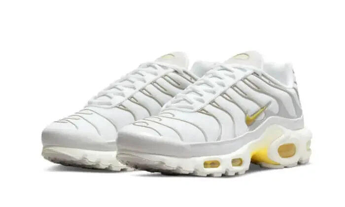 Nike Air Max Plus Summit White Celery (W) 2/3
