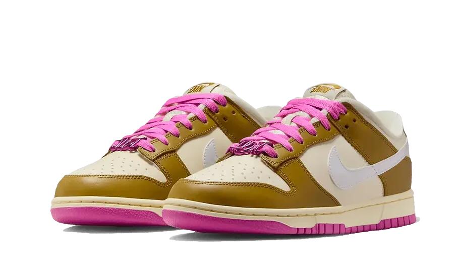 Nike Dunk Low SE Bronzine Pink (W) 2/3