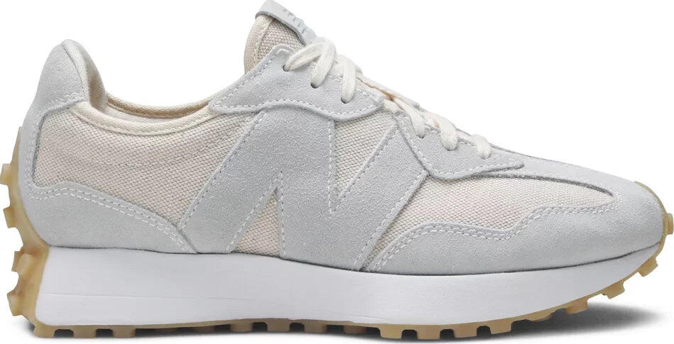 NEW BALANCE picture